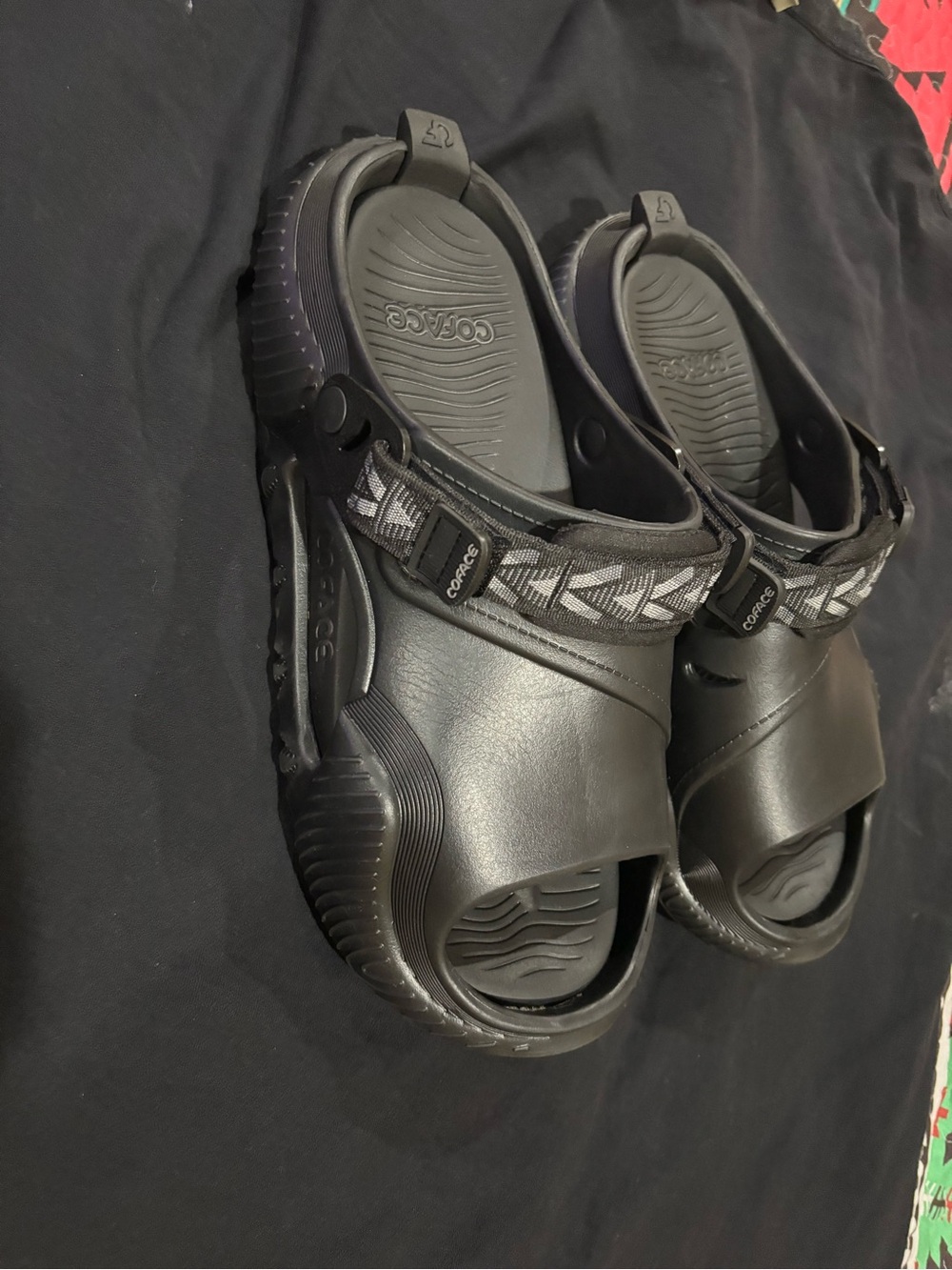 Coface Men's Black recovery clogs